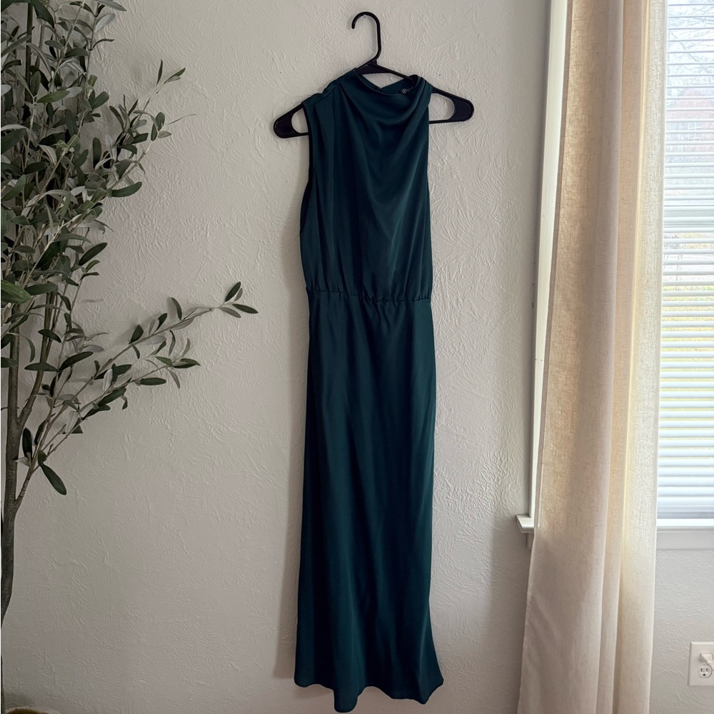 Emerald High Neck Sleeveless Midi Dress